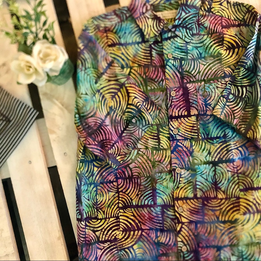 Short Sleeve Bright Button Down